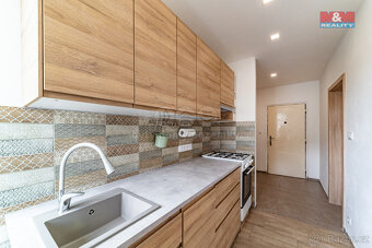 Prodej bytu 2+1, 56 m², Planá, ul. Fučíkova - 8