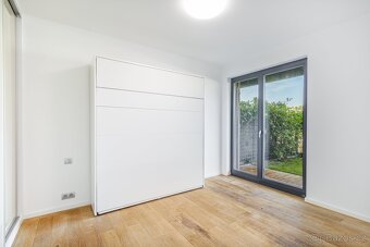 Moderní stylový byt 2+kk, 53m2+42m2, rezidence DOCK, Praha 8 - 8