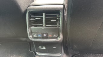 Octavia 4 2.0 tdi 110kw dsg tažne kamera - 8
