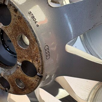 ALU AUDI A4 B7 B8 B9 A6 A3 Q3 17" 5X112 ET38 - 8