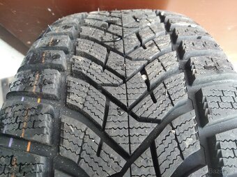 Prodám orig. alu zimní sadu 18" Škoda Octavia 4 - 8
