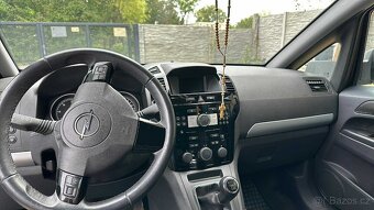 Opel Zafira - 8