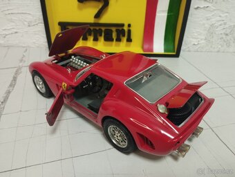 Ferrari 250 GTO 1962 1/18 Bburago - 8