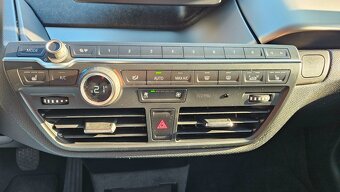 BMW i3 125kW 120Ah TČ SoH 91.5% - 8