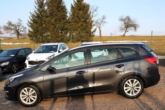 KIA Ceed 1.6 GDi 99kW serviska, 2x kola - 8