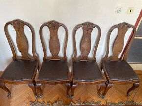 Starožitný nábytek - 8