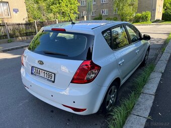 KIA Ceed 11/2010 facelift 1.4 16V CVVT 66kW - 8