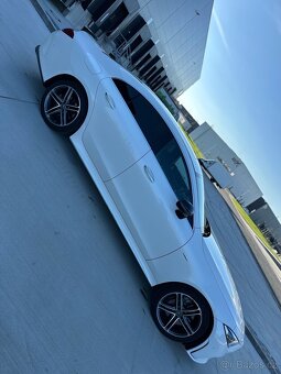 Mercedes-Benz CLS 400d - 8