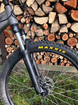 MTB Horské/dirtové kolo Kellys whip 10 - 8