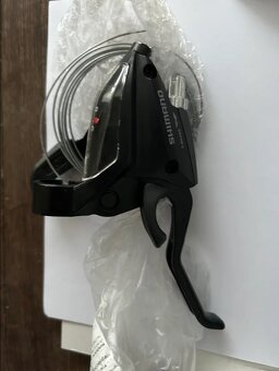 Řazení na kolo pravé a levé, 3/7 rychlosti, s brzdovou pák - 8