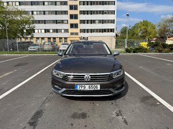 VW Passat alltrack 2.0tdi dsg 4x4 tažné - 8
