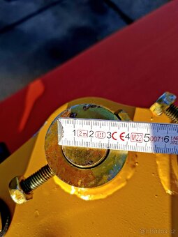 Hydraulické kladivo pro minibagr - 8