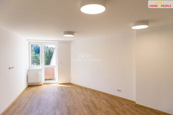 Krásný apartmán 3+kk ve Všemině o výměře 65 m² sklep 4 m² a - 8