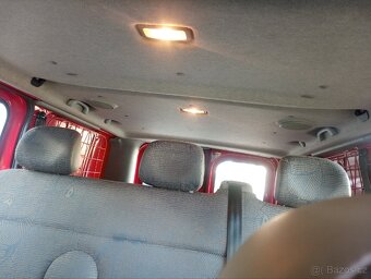 Renault Trafic LONG 6 míst ,1.9DCi 74kW najeto 159... - 8