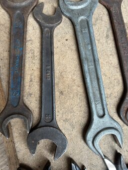 Palice železné 5kg a další - 8