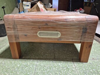 Noční stolky masiv - 8