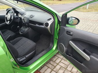 Mazda 2. 1.3i nová stk - 8