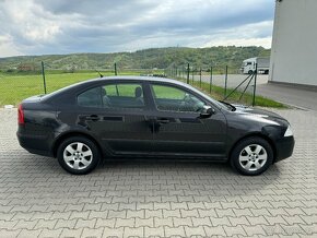 Škoda Octavia 2.0 TDI 103 kW Elegance / Druhá sada kol - 8