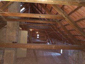 Prodej rodinného domu 150 m2, pozemek 1676 m2 - 8