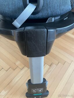 Britax Römer otočná autosedačka se základnou - 8