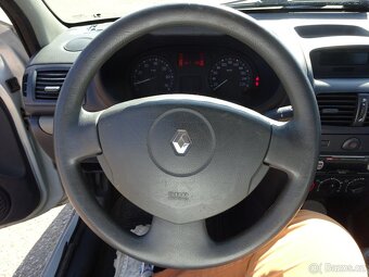 Rnault Clio 1.2i r.v.2004 stk:3/2027 - 8