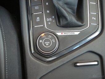 Volkswagen Tiguan 2.0 TDi 4x4 NAVI DSG - 8