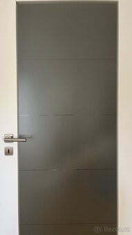 Prodám bílé interierové dveře se sklem, 80cm - 8