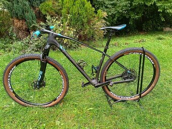 MONDRAKER Podium Carbon 29" black phantom/light blue - 8