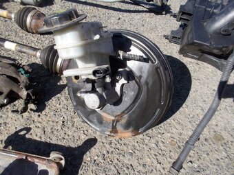 Díly Meriva B 1.4 88kw (č.4) - 8