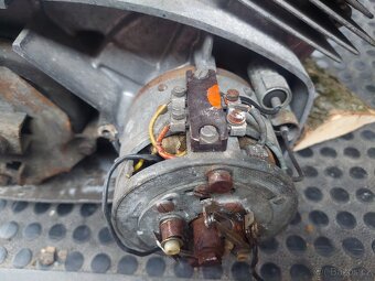 Motor jawa 350/634 - 8