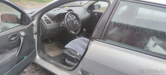 Renault Megane 2 - 8
