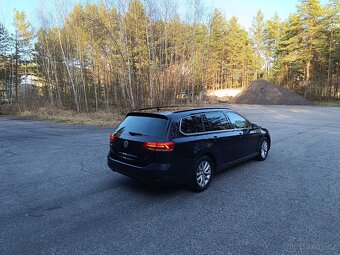 Volkswagen Passat 2.0 TDi 110kW B8 najeto: 140.135km Comfort - 8