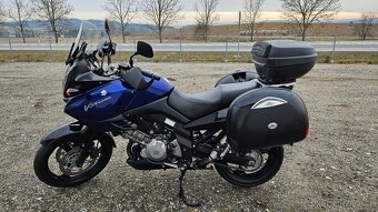 Suzuki V-Strom 1000 , plná výbava ,TOP STAV ,SERVISNÍ KNÍŽKA - 8
