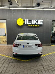 Škoda Superb 1.8 TSI manuál 2017 Laurin a Klement 94000km - 8