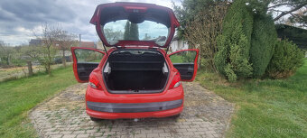 Peugeot 207 1.4 i třídveřový - 8