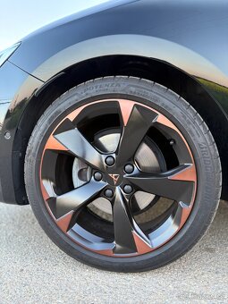 Cupra Leon / 10/2023 / tov. záruka / ČR / nebourané / dohoda - 8