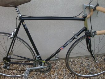Staré silniční kolo Coronado - Shimano 105 - 8