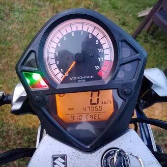 Suzuki SV 650 - 8