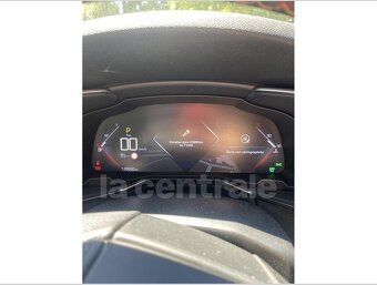 DS 7 Crossback BlueHDi 130 PERFORMANCE LINE EAT8 03/2021 - 8