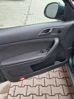 Škoda Yeti, rok 2012, motor 1,2 TSi - 8