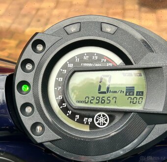 Yamaha FZ6-S Fazer - 8