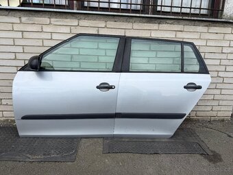 Dveře Fabia 2 kombi pravá i levá strana - 9156 - 8