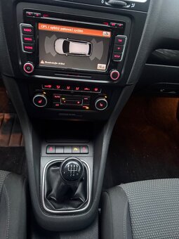 Volkswagen Golf 6 - 8