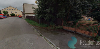 Prodej stavebního pozemku 478m2 v centru města Police nad Me - 8