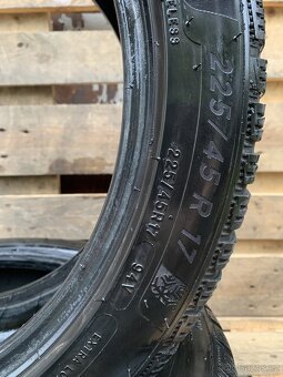 2ks 225/45/17 Michelin/2018/94V/zimní 5.7m - 8