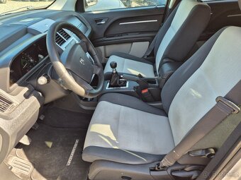 Dodge Journey 2.0CRD,103KW,7MÍST,MANUÁL,BEZ KOROZE,R.V.2010 - 8