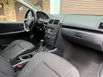 Mercedes Benz A-CLASS W169 A150 1.5i 70KW 2008 - 8