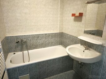Pronájem bytu 2+kk s balkonem, ca 65 m2, OV, v Liberci - 8
