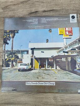 AC/DC - Dirty Deeds Done Dirt Cheap (1976) - 8