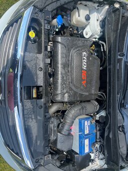 Kia Sportage 2.0crdi - 8